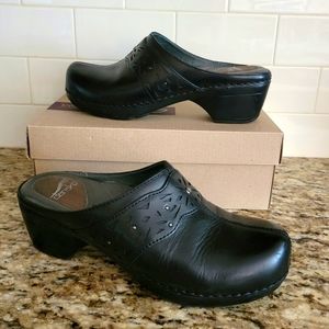 Dansko Womens Shyanne Mules Clogs Black Leather Size 39